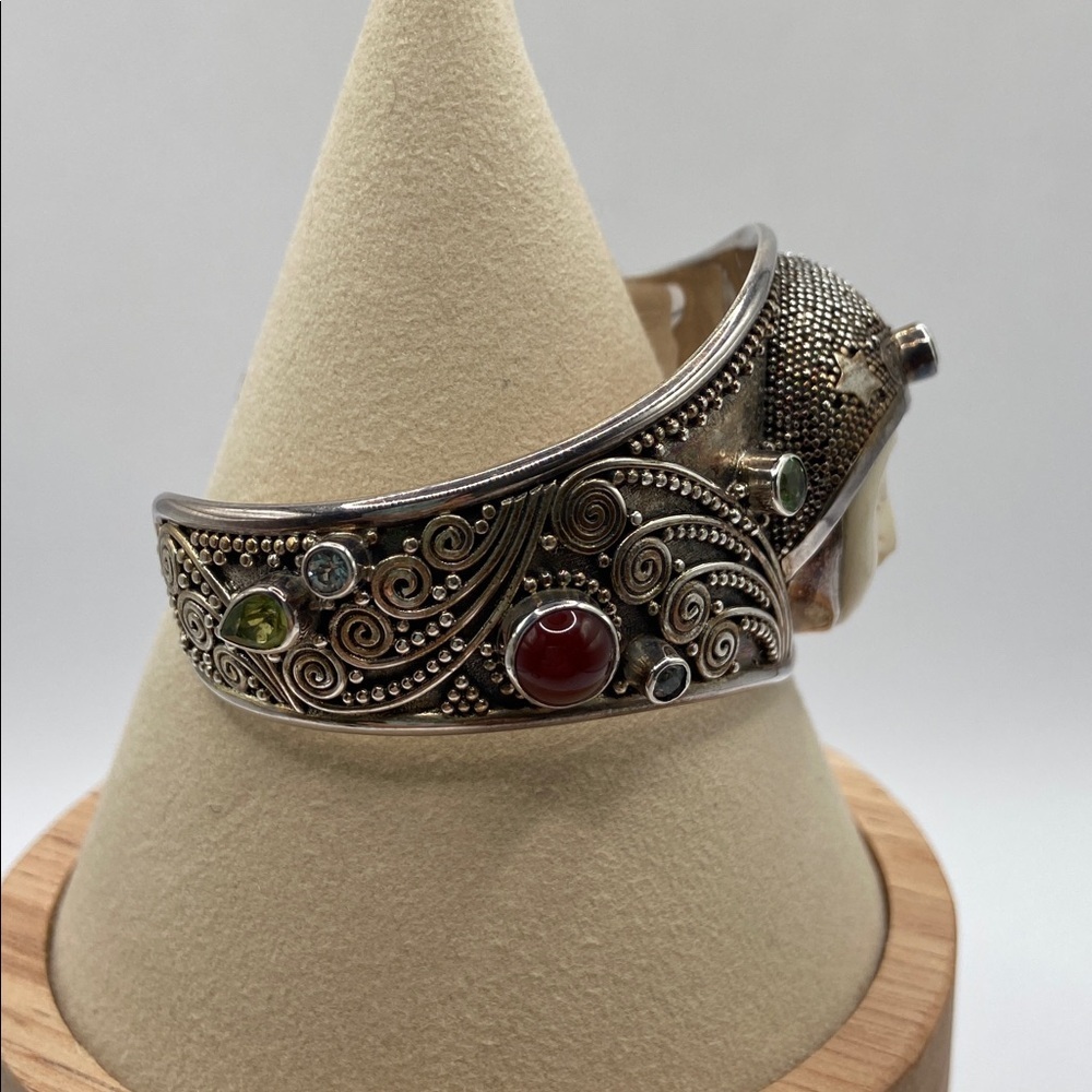 Novica Handmade 925 Carnelian Peridot Blue Topaz Moon Queen Cuff Bracelet - Picture 3 of 8